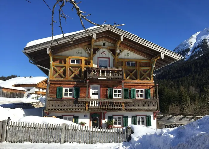 Achentaler Bauernhaeusl *